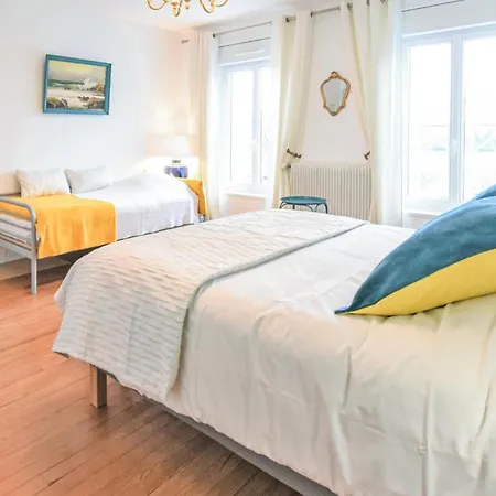 Beautiful In Aurseulles With Kitchen *