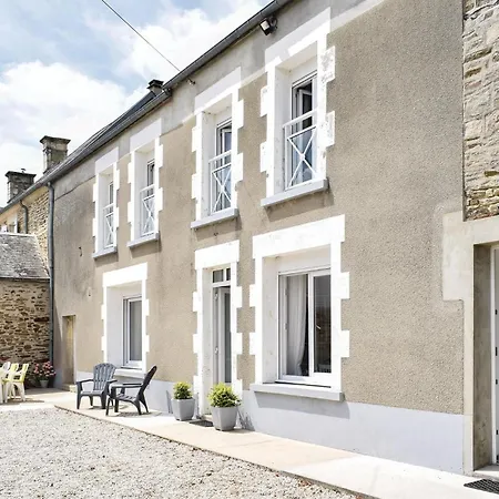 Beautiful In Aurseulles With Kitchen