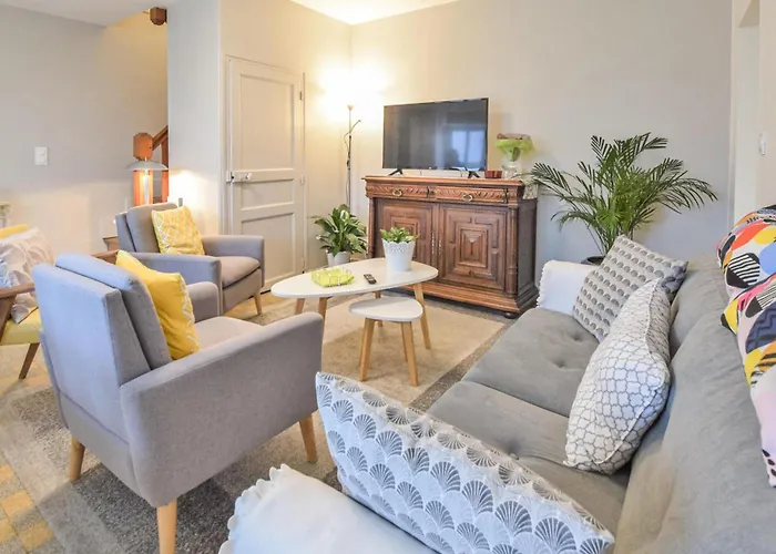 Pet Friendly In Aurseulles Сasa de vacaciones Anctoville